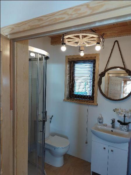 Kalinowy Sad Domki Z Jacuzzi I Sauna Mikołajki Luaran gambar