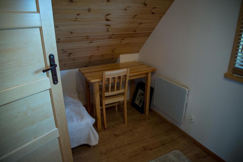 Kalinowy Sad Domki Z Jacuzzi I Sauna Mikołajki Luaran gambar